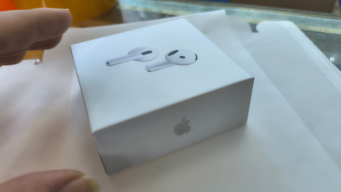 AirPods 4